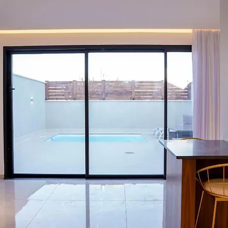 Coral Suites Boutique Eilat Exterior photo